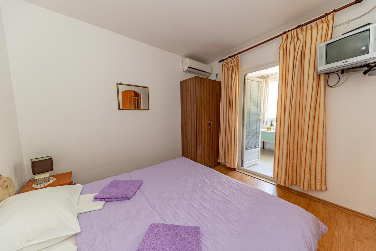 Apartment Knezevic Petrovac Exterior foto